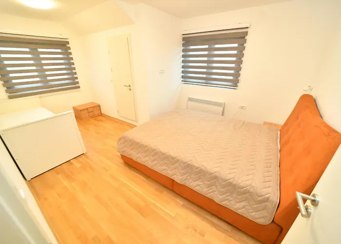 Lepa アパート Užice