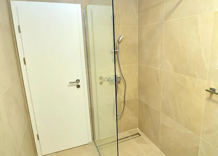 Lepa アパート Užice