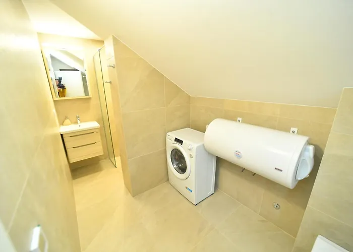 アパート Lepa Užice