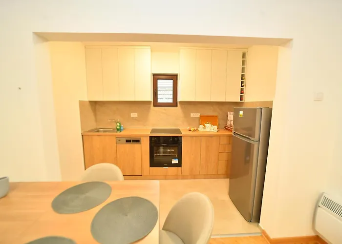 アパート Lepa Užice