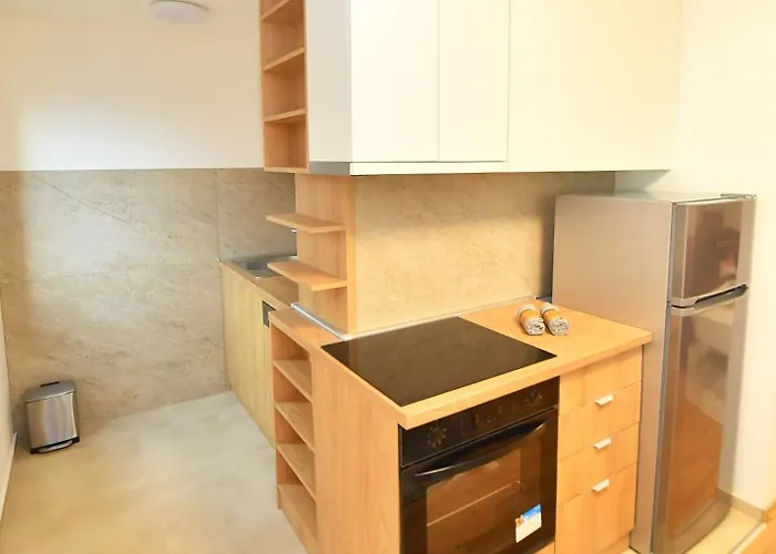 アパート Lepa Užice